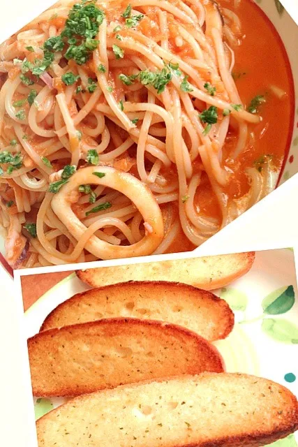 Seafood Cream Pasta w/ Garlic Bread|honey_ivy08さん