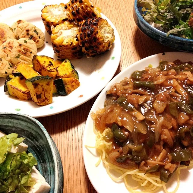 あんかけ焼きそば、おからナゲット、焼きかぼちゃ、焼きもろこし|とうきびさん