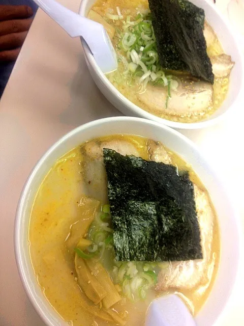 Snapdishの料理写真:北海道の味噌ラーメン|BBbさん