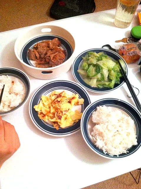 Snapdishの料理写真:Chinese food made by ourselves|sherryさん