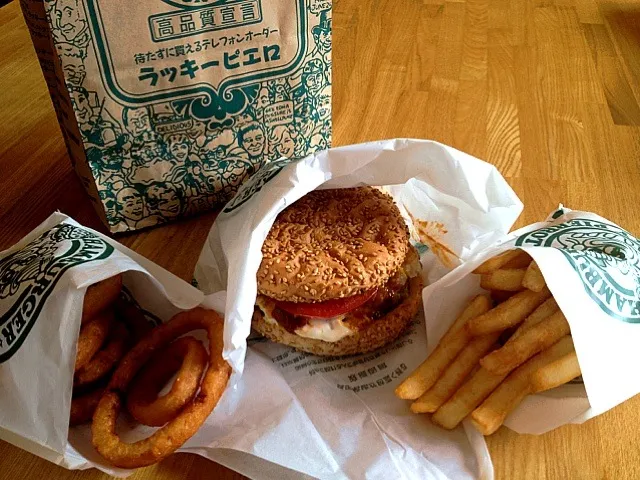 ラッキーピエロ|コトさん