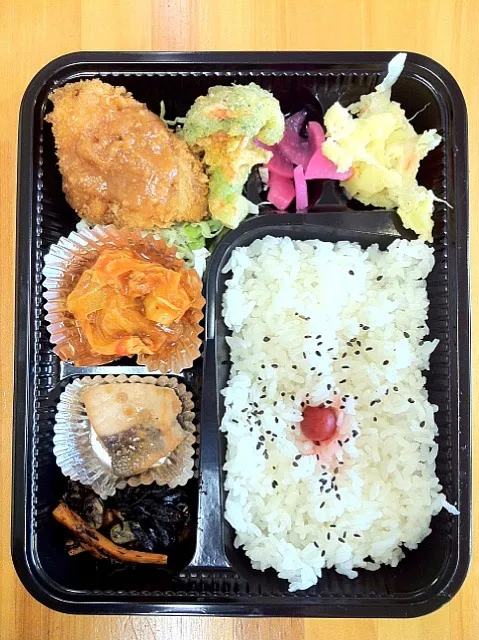 日替わり幕の内弁当|たんぽぽ娘さんさん