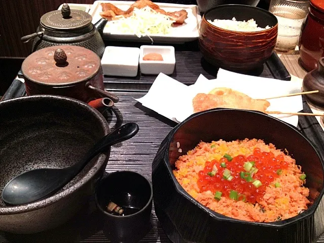 鮭といくらの親子丼|ひろこさん