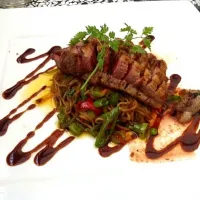 Snapdishの料理写真:5-spice duck breast|Jordin van Deylさん