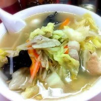 Snapdishの料理写真:五目ラーメン|tomotomoさん