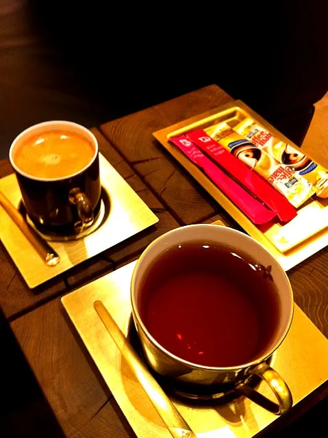 coffee @Louis Vuitton|RIEさん