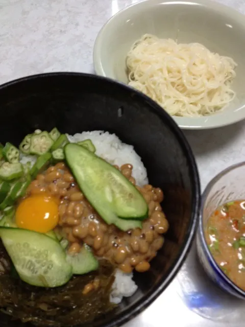 ネバ丼とゴマだれ素麺|かまさん