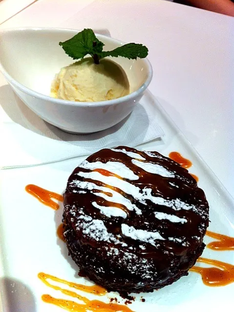 sticky toffee pudding|mikko tanさん