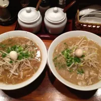 Snapdishの料理写真:サンマ出汁の塩＆醤油ラーメン|おおえぷさん