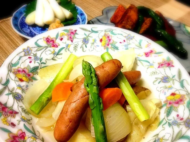 お野菜たっぷりポトフ・サーモンのカレー風ソテー・エシャ味噌|中さんさん