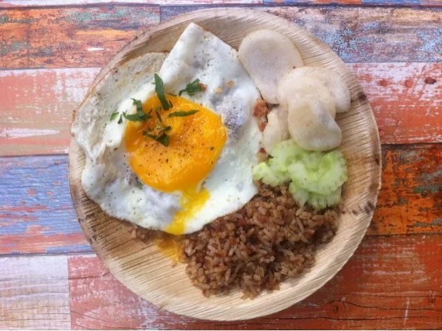 Snapdishの料理写真:nasi goreng|André de Fretesさん