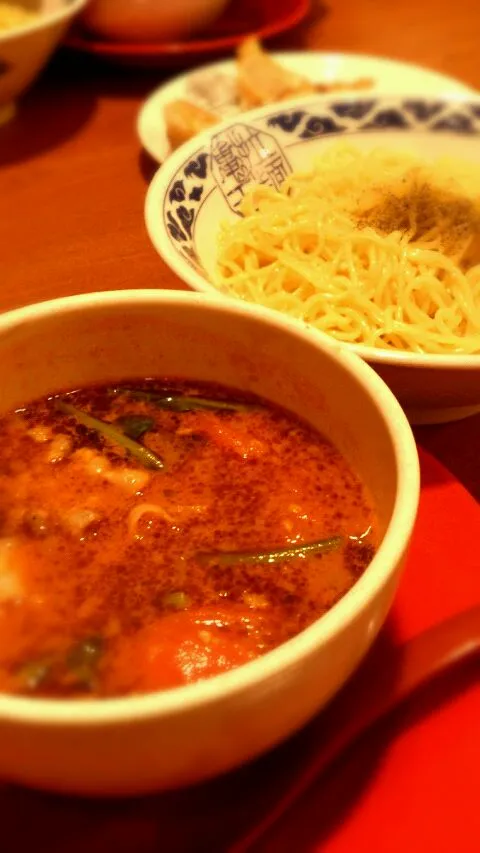 亀王ラーメン トマトつけ麺|たいがーくんさん