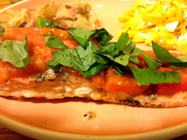 Salmon, tomatoes & Basil (in parchment)|Trina Mさん