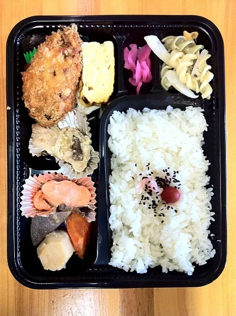 日替わり幕の内弁当|たんぽぽ娘さんさん