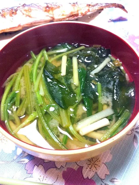 味噌汁（ほ草、わかめ） Soup(spinach,seaweed)|yoshiee mizutaniさん