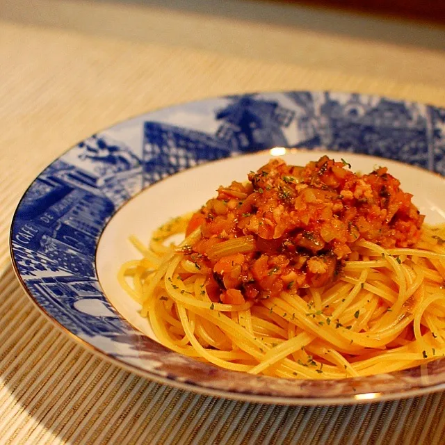 タコとセロリのラグーソースのスパゲティ|seraさん