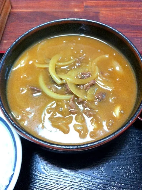 Snapdishの料理写真:肉入りカレーうどん|大屋 隆さん