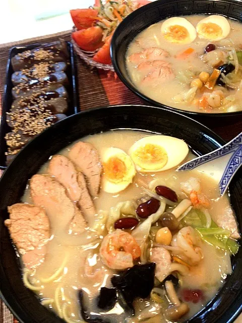 やわらか手作りヒレチャーシューで野菜と海老の餡かけラーメン|かずさん