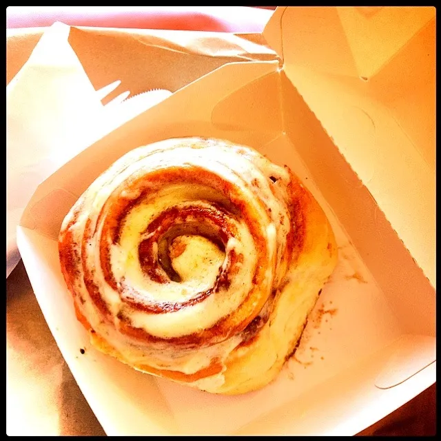 cinnamon roll 👍|abbyさん