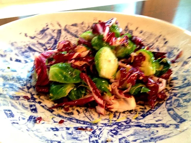 brussels sprout radicchio salad|Matthew Cashenさん