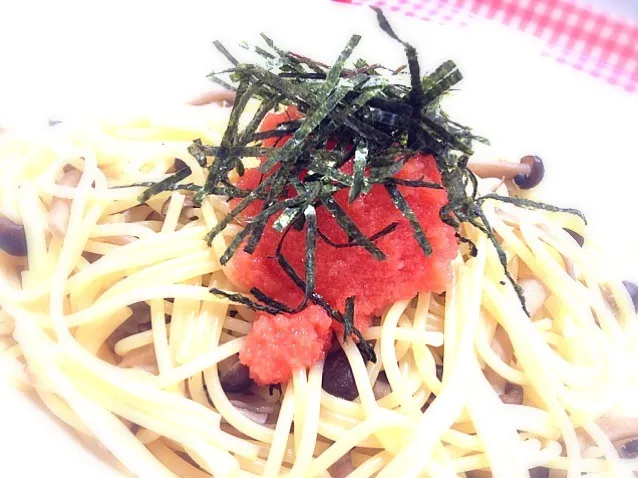 Snapdishの料理写真:キノコと明太子の和風パスタ|asuさん