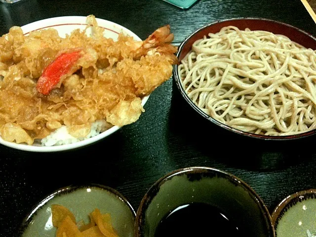 海老イカ天丼ψ(｀∇´)ψ|Masahiko Narazakiさん