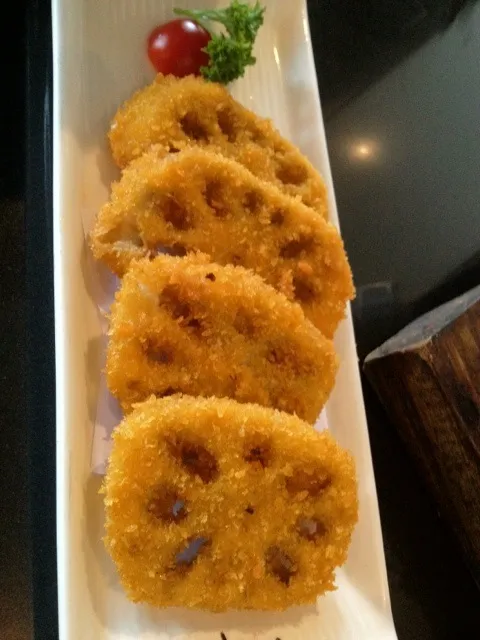 炸藕饼 fried bread lotus root|Vanelさん