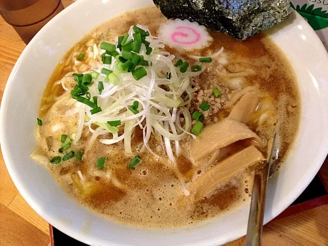 タンタン麺|ひろろーんさん