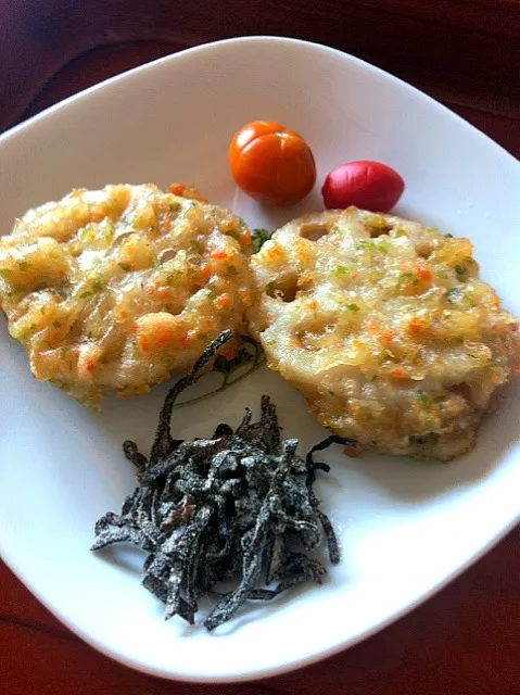 蓮根の挽肉はさみ揚げ Deep Fried Vege|yoshiee mizutaniさん