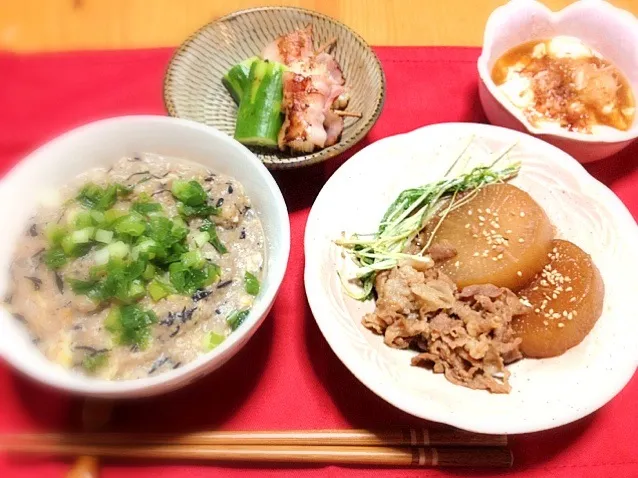 大根と豚肉の煮物、おろしやっこ、ベーコンまき、ひじき雑炊|古賀由紀子さん