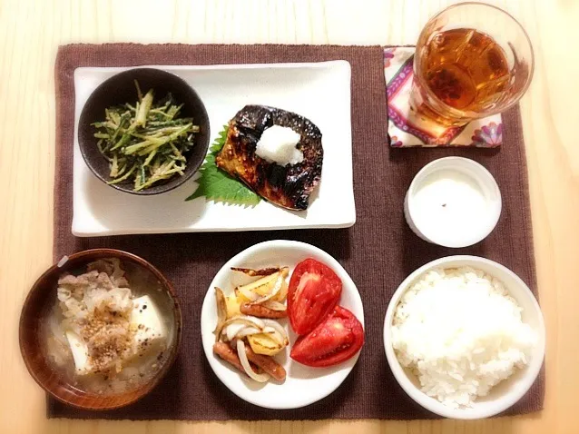 Snapdishの料理写真:サバの塩焼き定食|eriさん