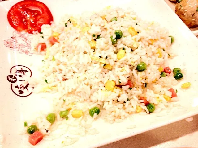 扬州炒饭 yangzhou fried rice|Vanelさん