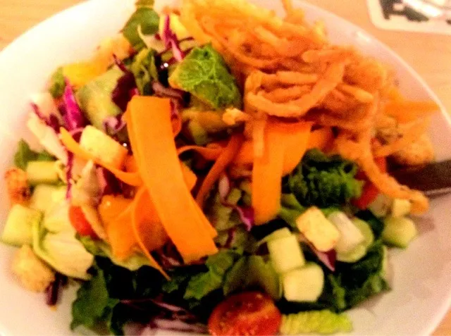 Snapdishの料理写真:House #Salad from Stacked|sooprcoolchicaさん