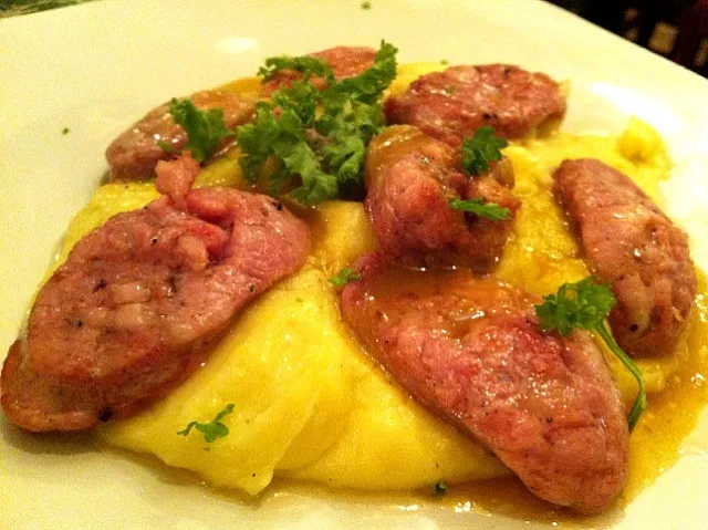 Italian Sausage with Mash Potato|Arjariyaさん