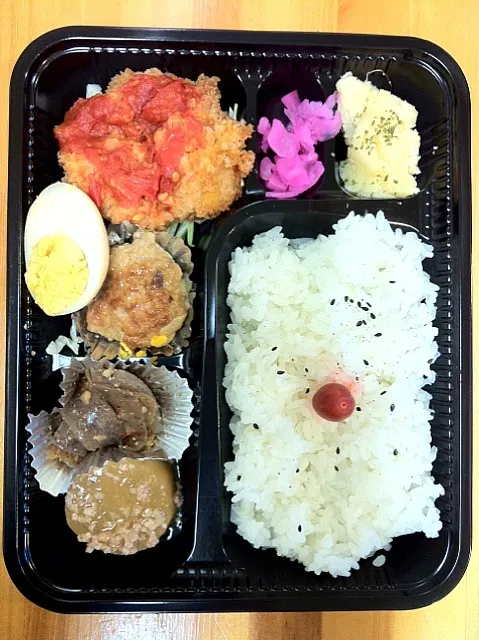 日替わり幕の内弁当|たんぽぽ娘さんさん