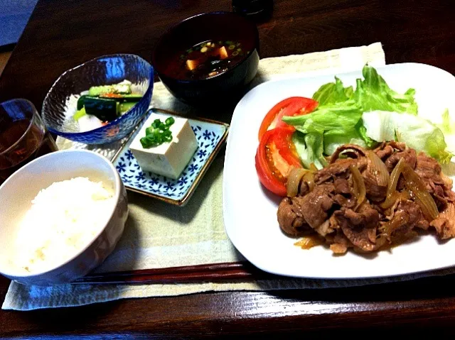 生姜焼き定食|土肥茜さん