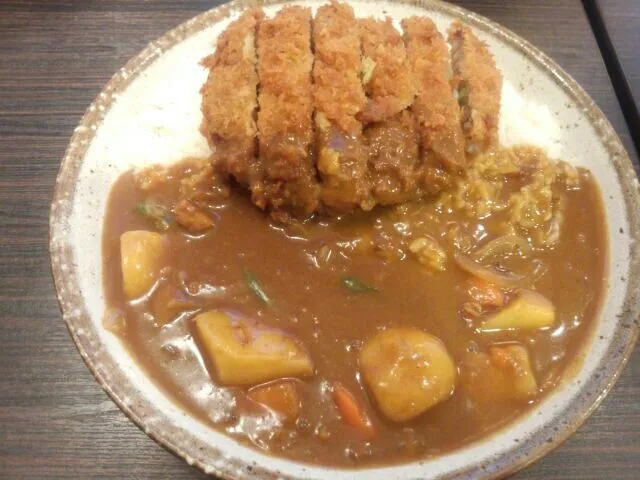 キャベツメンチカツカレー(ﾟ∀ﾟ)|kingyolivestrongさん