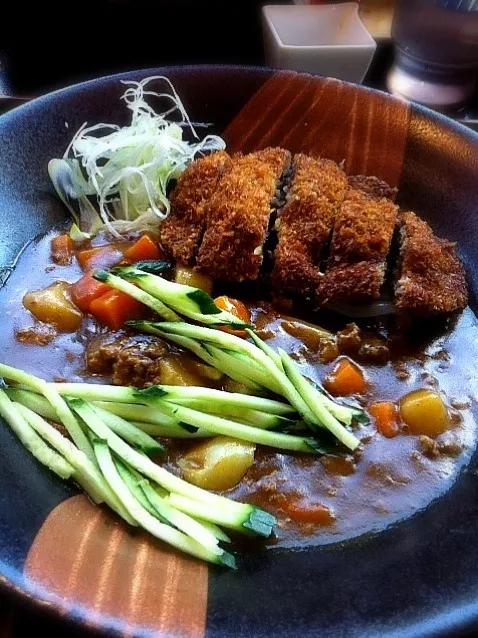 牛カツカレーうどん|あみん´ω`)ﾉさん