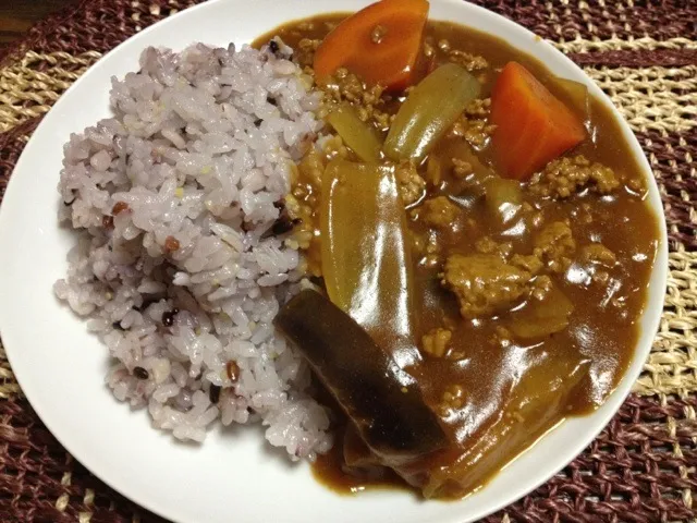 八穀米の夏野菜カレー|ゆっきーさん