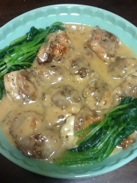 cremed chicken with spinach|chelle guzmanさん