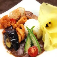 Snapdishの料理写真:ナスとオクラのカレー🍛