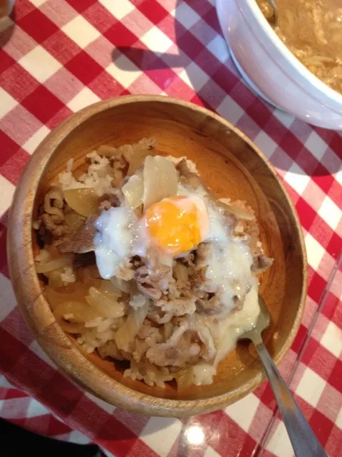 温玉のせの牛丼|ちやんさん