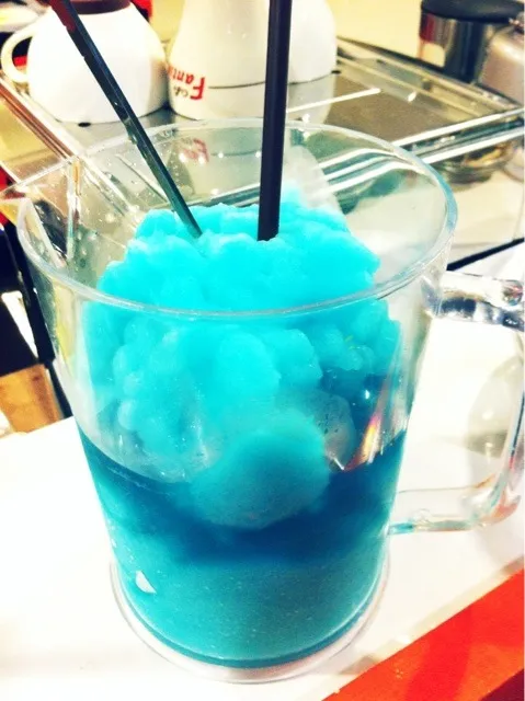 cocktail : Blue Lemon Frozen|Toa Nakaratさん