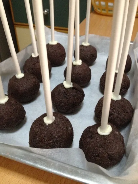 starting my cake pops|kurt drysdaleさん