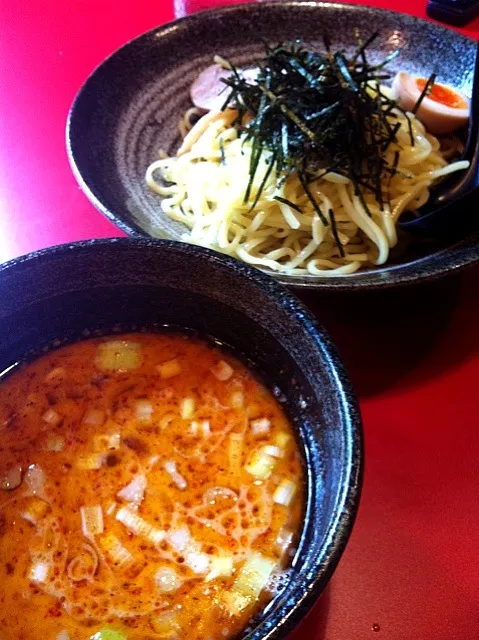 ピリ辛つけ麺|あみん´ω`)ﾉさん