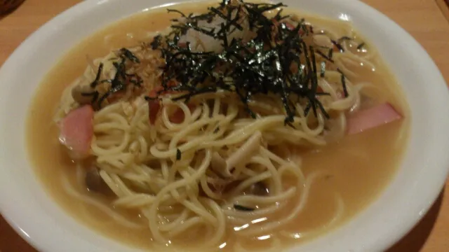 きのことベーコンのパスタ|ひでぞーさん