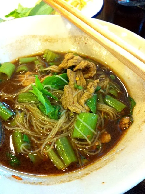 Beef noodle (boat noodle)|Arjariyaさん