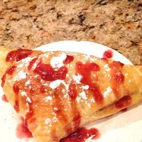 apple turnover with raspberry jam drizzle|Ashley Rhodesさん