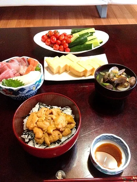 Snapdishの料理写真:今夜の夕飯  ウニ丼|よしさん