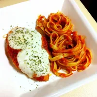 Snapdishの料理写真:chicken parmesan|josh nelsonさん